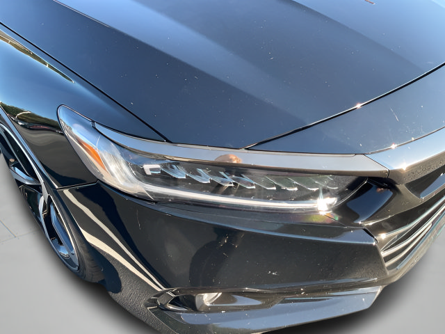 Used 2022 Honda Accord Sport image 2