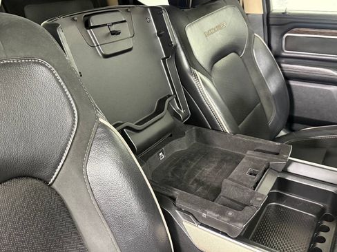 Used 2020 RAM 1500 Laramie AWD/4WD image 31