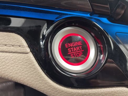 Used 2021 Honda Odyssey Elite image 20