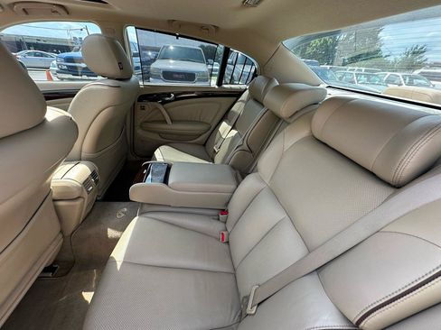 Used 2005 INFINITI Q45 w/ (P01) Premium Pkg RWD image 45