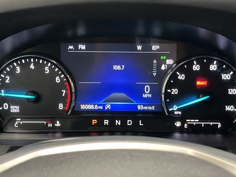Used 2023 Ford Explorer XLT w/ Equipment Group 202A AWD/4WD image 17