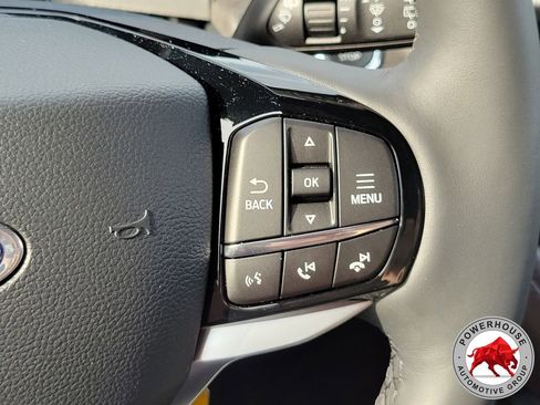 New 2026 Ford Explorer Platinum RWD image 33