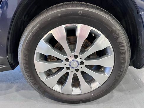 Used 2017 Mercedes-Benz GLS 450 GLS 450 Sport Utility 4D w/ Premium Package image 32