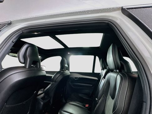 Used 2016 Volvo XC90 T5 R-Design FWD image 26