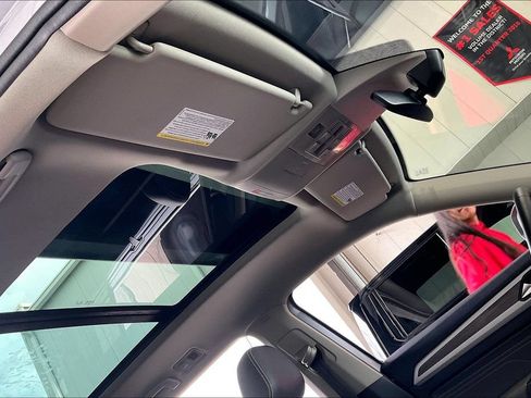 Used 2022 Volkswagen Atlas SEL AWD/4WD image 13