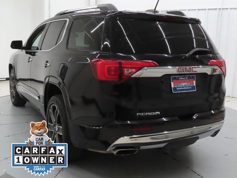 Used 2018 GMC Acadia Denali w/ Technology Package FWD image 6