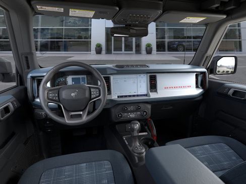 New 2025 Ford Bronco Heritage Edition AWD/4WD image 9