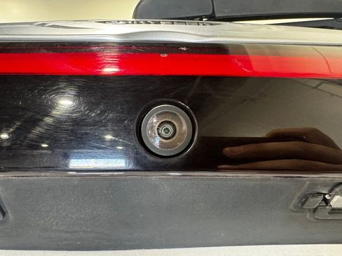 Used 2024 Chrysler Pacifica Touring-L FWD image 27