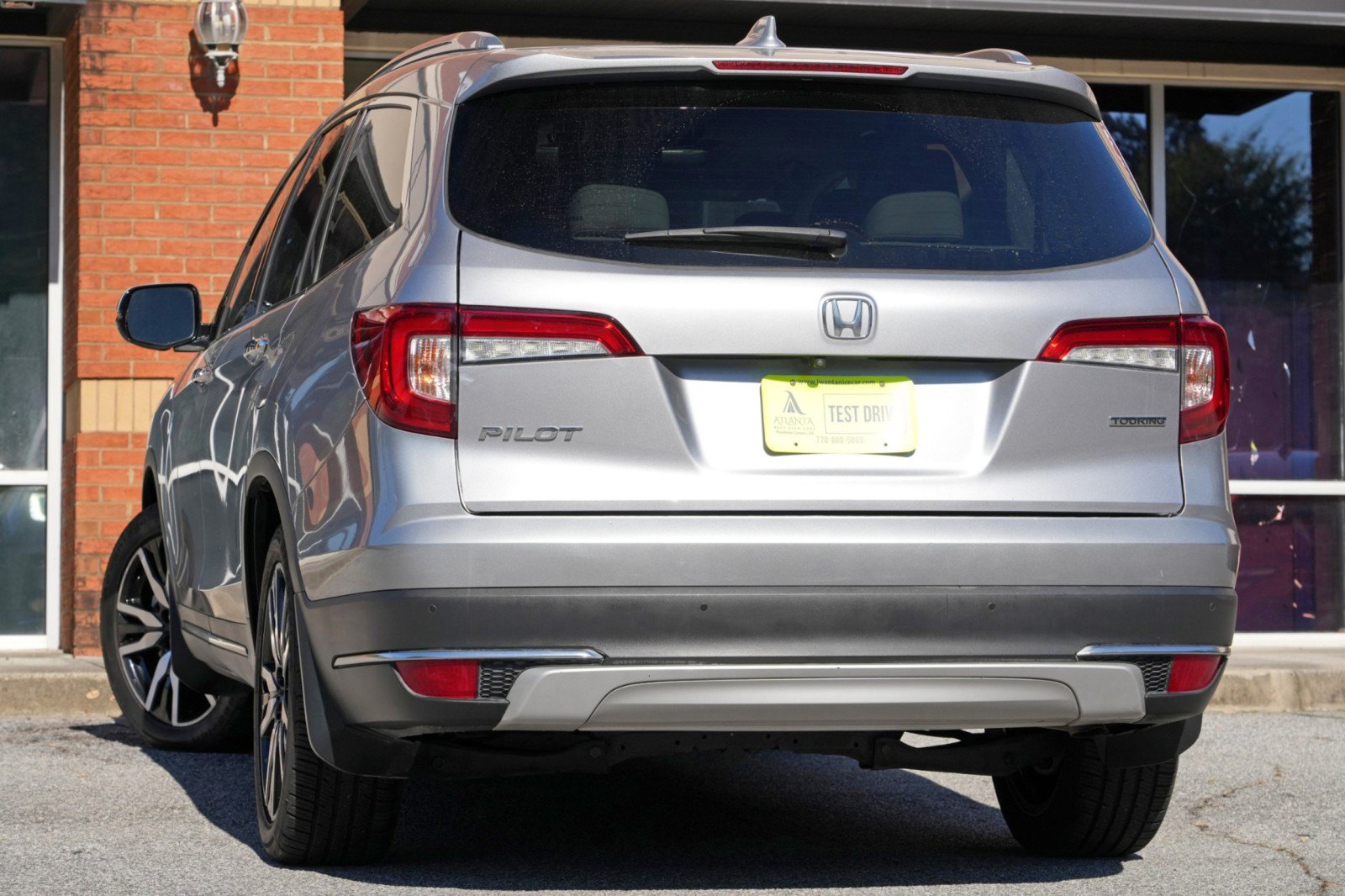 Used 2020 Honda Pilot Touring image 5