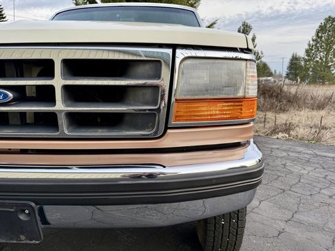 Used 1995 Ford F250 XLT image 14