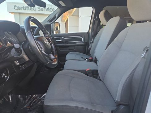 Used 2024 RAM 2500 Big Horn image 22