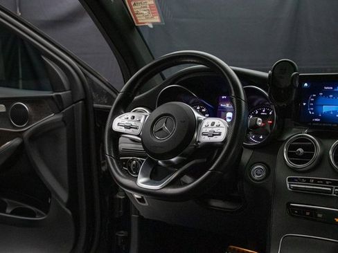 Used 2022 Mercedes-Benz GLC 300 4MATIC image 13