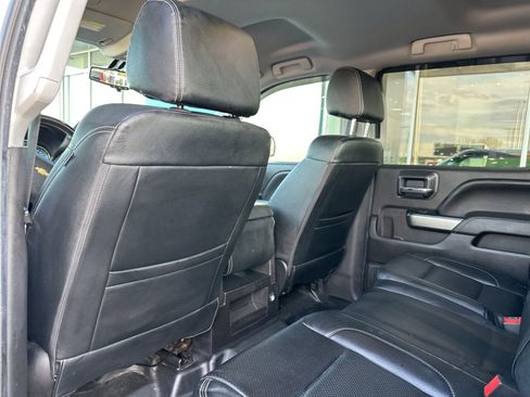 Used 2018 Chevrolet Silverado 1500 LT image 15