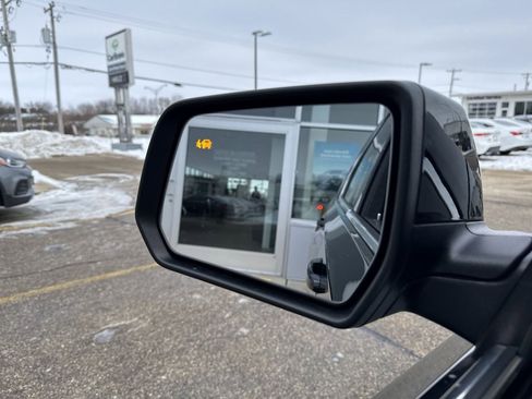 Certified 2023 Chevrolet Traverse LT w/ LPO, Floor Liner Package image 8