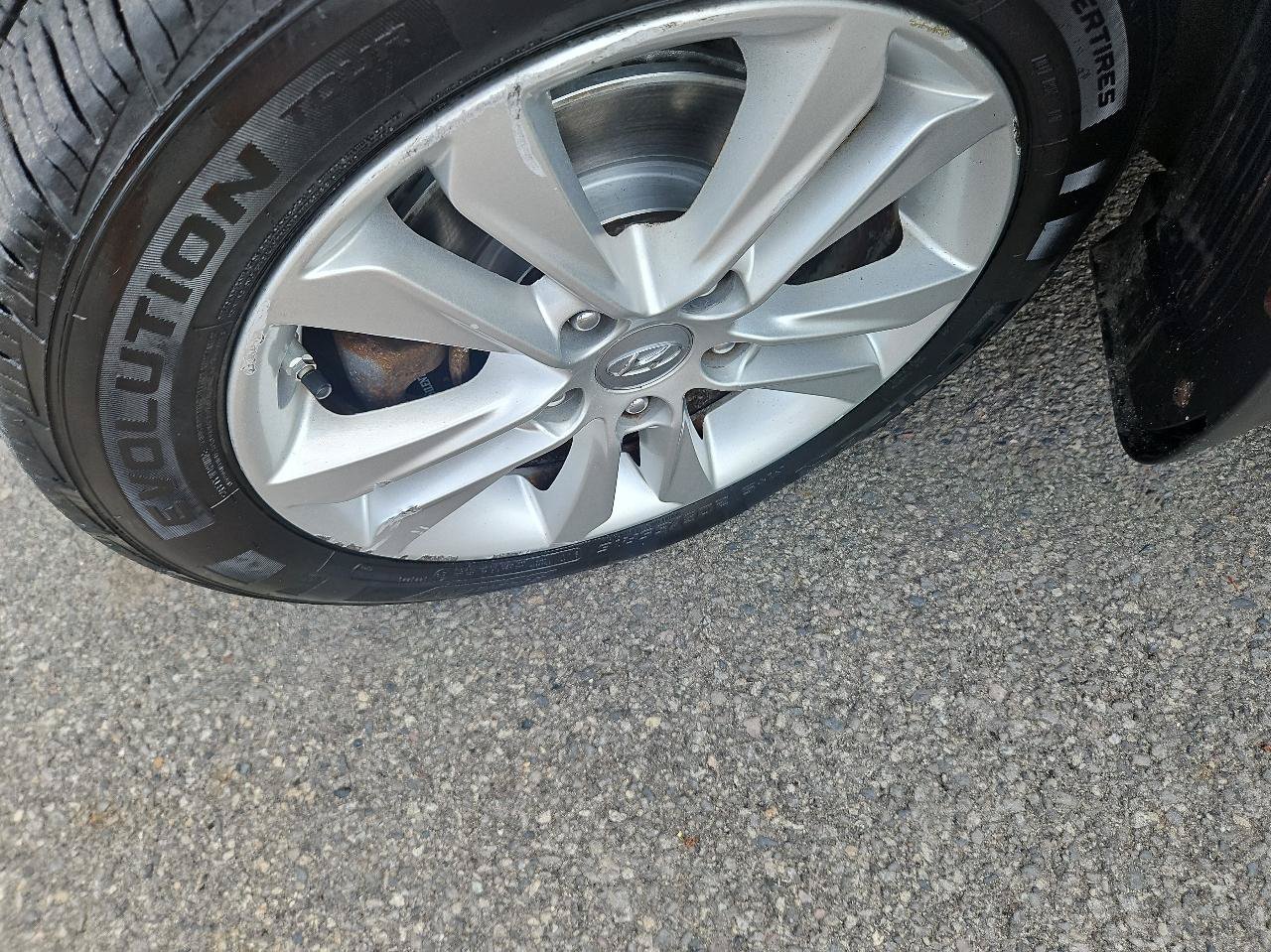 Used 2013 Hyundai Elantra GT FWD image 10