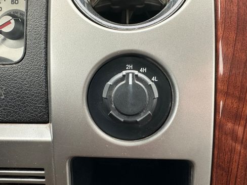Used 2010 Ford F150 Lariat AWD/4WD image 20