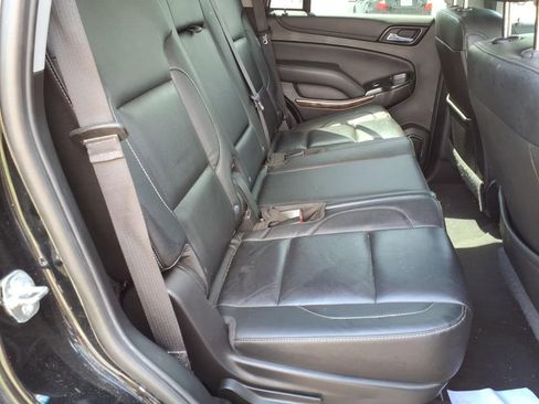 Used 2020 Chevrolet Tahoe LT RWD image 14