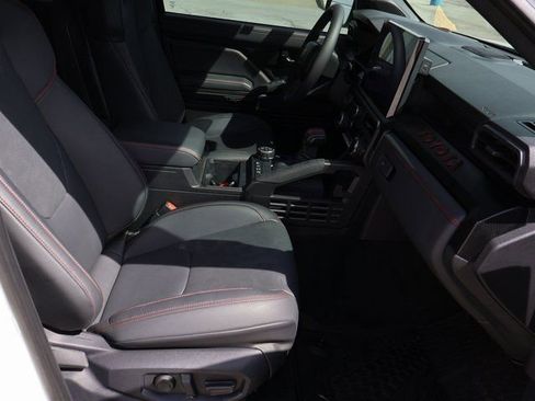 Used 2024 Toyota Tacoma TRD Pro image 14