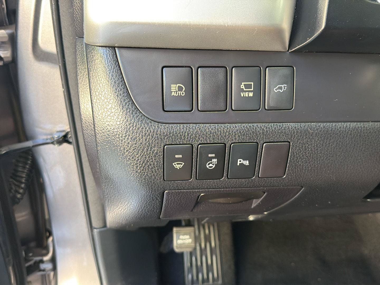 Used 2017 Toyota Highlander Limited Platinum AWD/4WD image 21