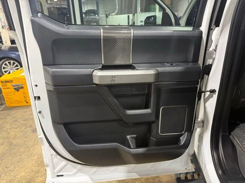 Used 2018 Ford F150 Raptor w/ Equipment Group 802A Luxury image 38