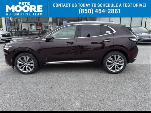 Used 2022 Buick Envision Avenir w/ Technology Package II image 1