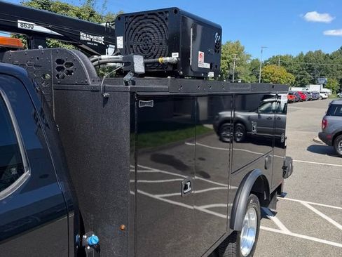 New 2026 Ford F550 4x4 Supercab Super Duty w/ XLT Value Package image 8