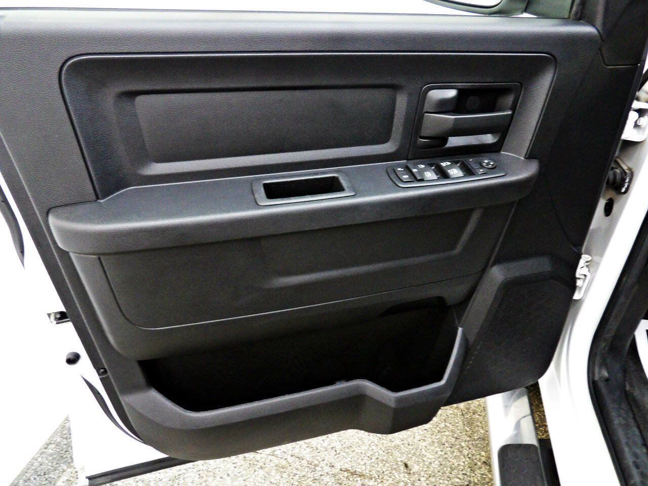 Used 2016 RAM 1500 Tradesman w/ Protection Group AWD/4WD image 7