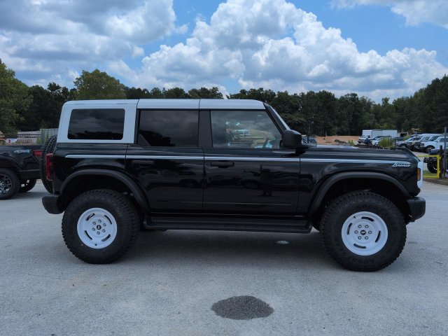 New 2026 Ford Bronco Heritage Edition AWD/4WD image 3