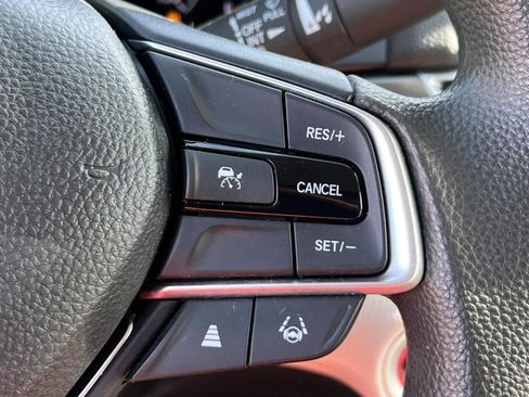 Certified 2022 Honda Accord LX image 19