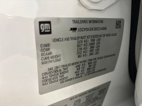 Used 2024 Chevrolet Silverado 1500 LT image 14