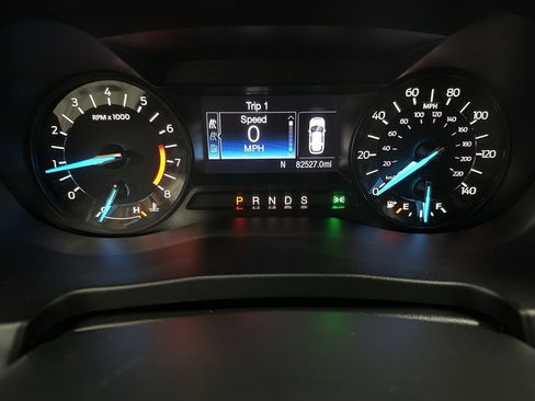 Used 2018 Ford Explorer XLT image 26