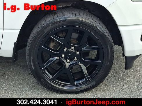 Used 2023 RAM 1500 Laramie AWD/4WD image 8