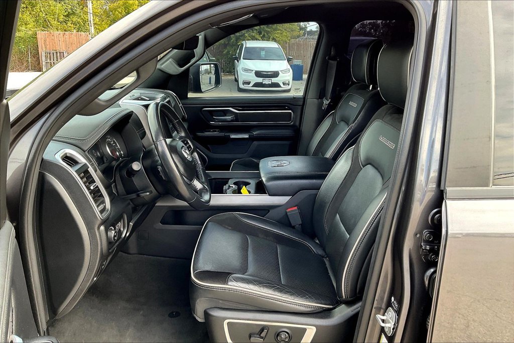 Used 2021 RAM 1500 Laramie w/ Sport Appearance Package AWD/4WD image 21