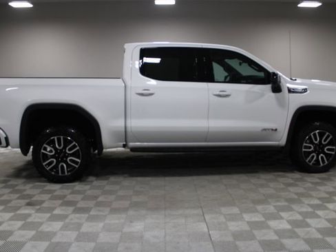 Certified 2024 GMC Sierra 1500 AT4 w/ Technology Package image 8