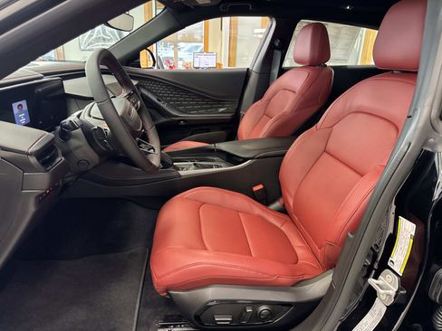 New 2026 Dodge Charger R/T AWD/4WD image 8
