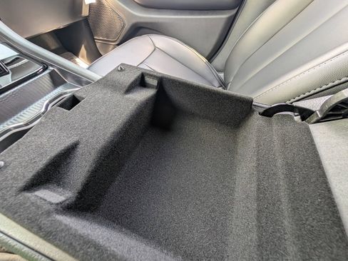 New 2025 Jeep Grand Cherokee L Limited image 33