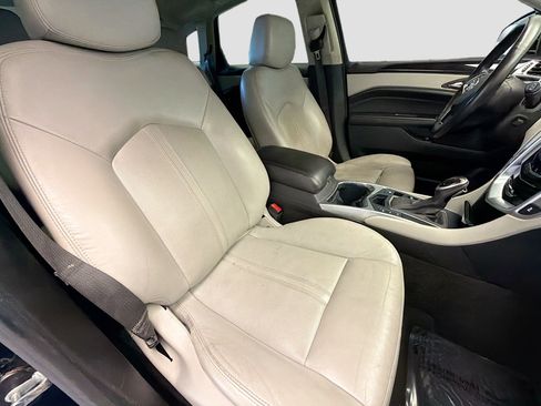 Used 2015 Cadillac SRX Premium image 14