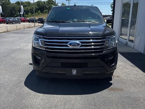 Used 2021 Ford Expedition XLT RWD image 3