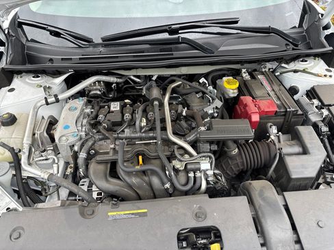 Used 2024 Nissan Sentra SV FWD image 23