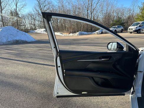 Certified 2025 Toyota Camry XLE w/ Premium Plus Package image 27