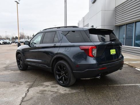 Used 2023 Ford Explorer ST-Line image 4