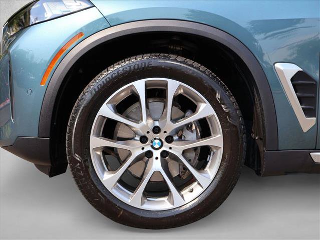 Used 2026 BMW X5 xDrive40i w/ Climate Comfort Package AWD/4WD image 29