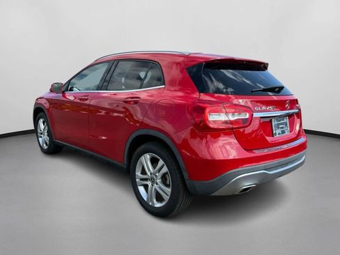 Used 2019 Mercedes-Benz GLA 250 4MATIC image 4