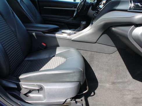 Certified 2022 Toyota Camry SE w/ Convenience Package AWD/4WD image 18