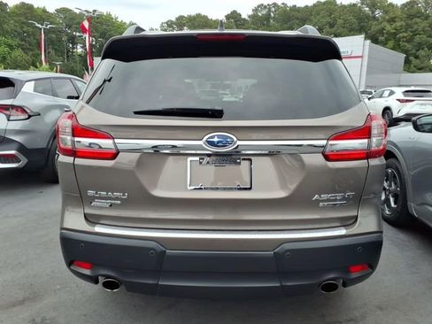Used 2021 Subaru Ascent Limited w/ Technology Package AWD/4WD image 2