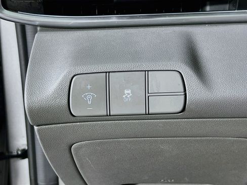 Used 2024 Hyundai Elantra SEL w/ Convenience Package FWD image 10