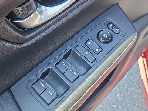 Certified 2025 Honda CR-V EX image 25