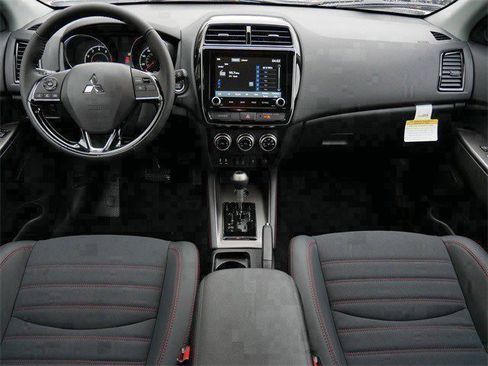 New 2025 Mitsubishi Outlander Sport SE image 7