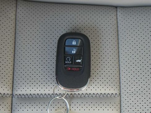 Used 2027 Honda HR-V EX-L image 20