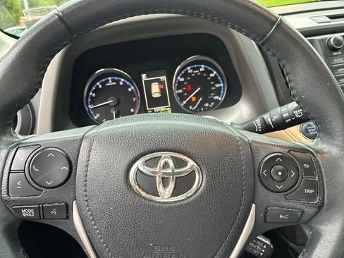 Used 2017 Toyota RAV4 Limited w/ Advanced Technology Package AWD/4WD image 16